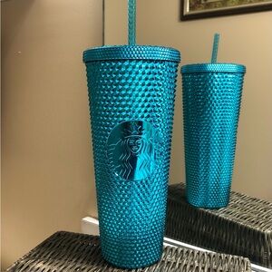 STARBUCKS Christmas Holiday Ice-Blue Spiked Tumbler Cold Cup (Venti, 24 oz.)